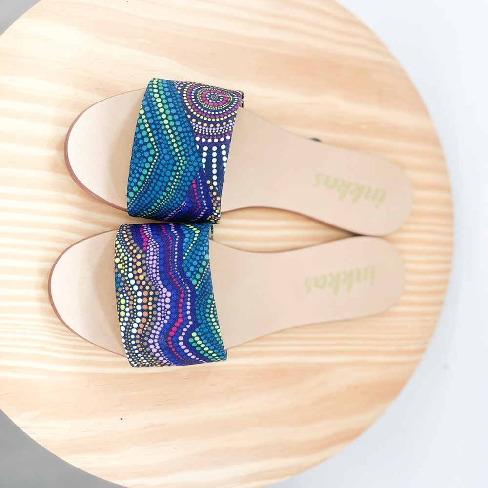 Sky Slide sandals women size 6 - Picture 2 of 4